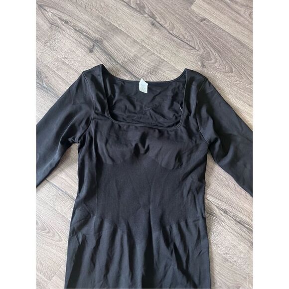 PINK LONG-SLEEVE SQUARE NECK ONESIE size XL - Picture 9 of 9